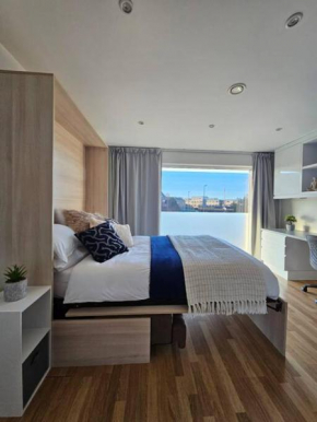 Quiet, Private Studio Flat in Cambridge City Centre, CB1